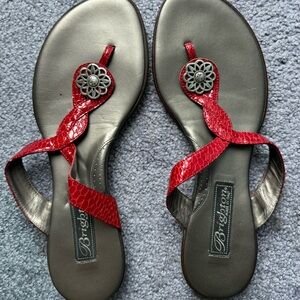 BRIGHTON RED POETRY SANDALs SIZE 8